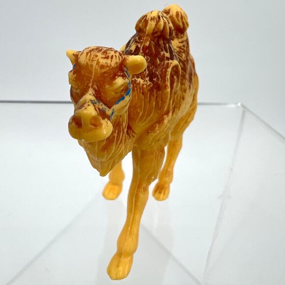 Vintage Blue Box Plastic Camel Figure Toy Singapore - Picture 2 of 6